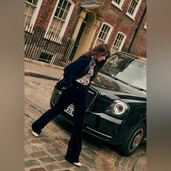 RARE Sezane Pierro Shirt in Blue Floral - Picture 4 of 9